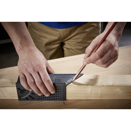 Escuadra Plastica 3d 2