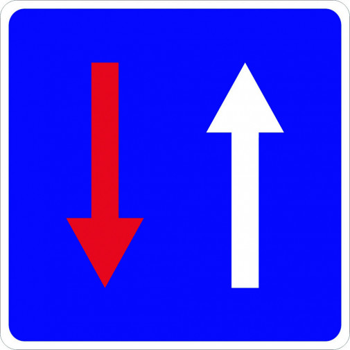 SeÑal Vial 700x700mm Metalica Prioridad De Paso V10024