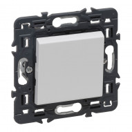 Cruzamiento Elec 9x9x3,8cm Emp Abs Bl Valena Next Legrand