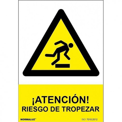 SeÑal Peligro Riesgo De Tropezar Pvc 210x300mm