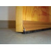 BURLETE BAJO PUERTA ADHESIVO CEPILLO BURCASA 094CM SAPELI 127300 ALUMINIO