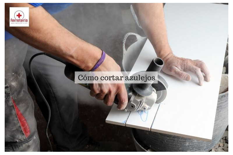 ¿Cómo cortar azulejos sin romperlos?