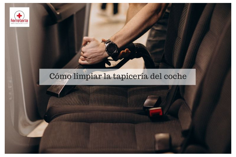 ¿Cómo limpiar la tapicería del coche?